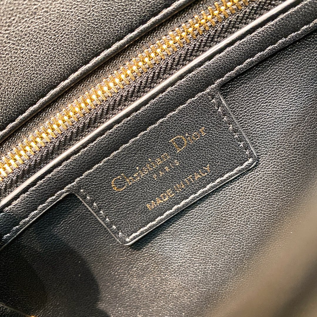 Caro Dior P3987660108.15