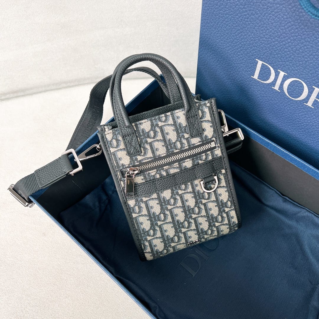 Safari Dior P636372078.1