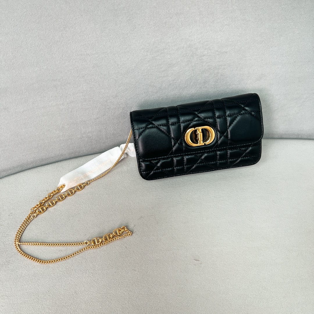 Caro Dior P398766080.4