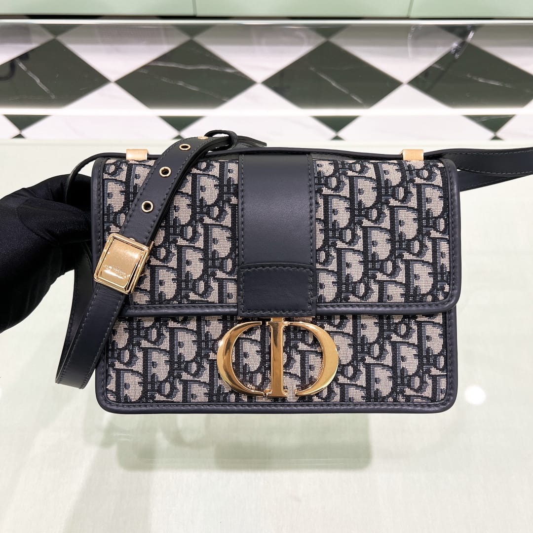 30 Montaigne Dior P398708000088