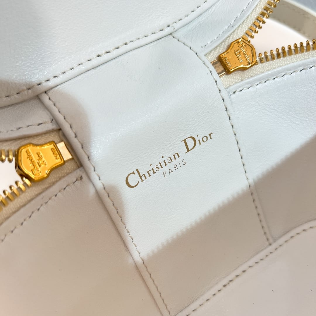 Pouch Dior P3987660108.21