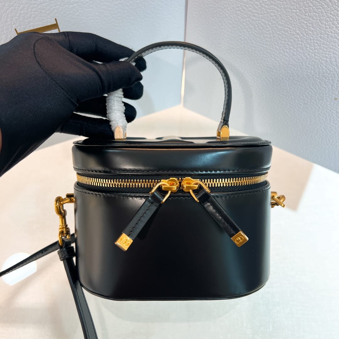 Pouch Dior P3987660108.22