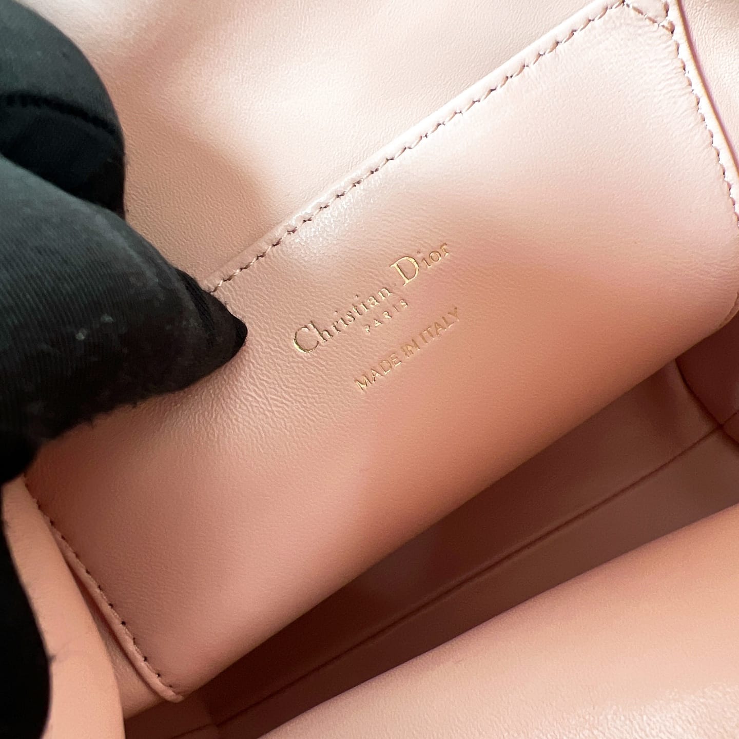 Caro Dior P73738520108.4