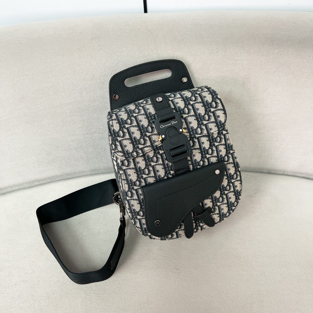 Saddle Dior P3978600118.2