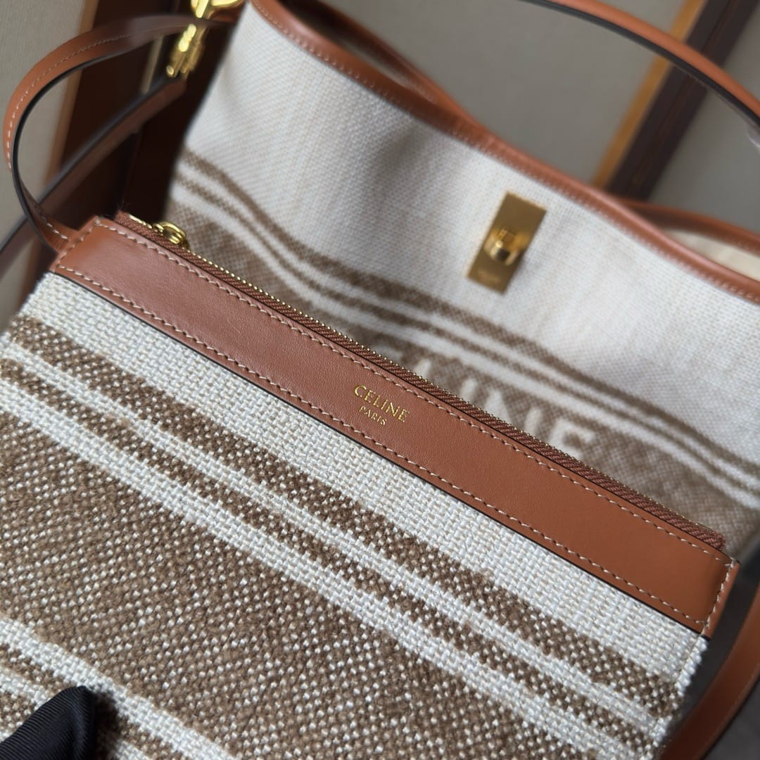 Bucket 16 Celine 195573.1