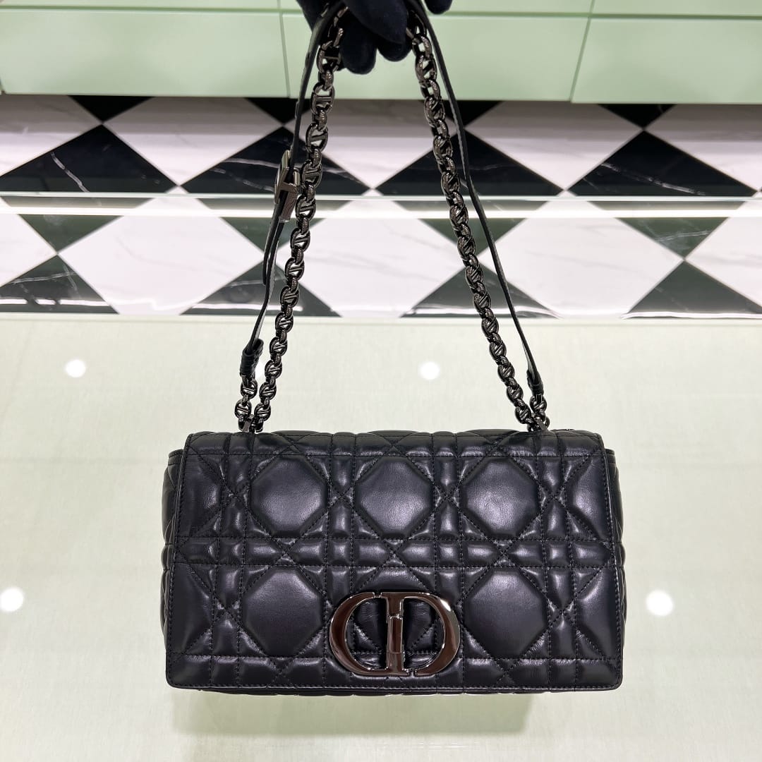 Caro Dior P3987660108.27