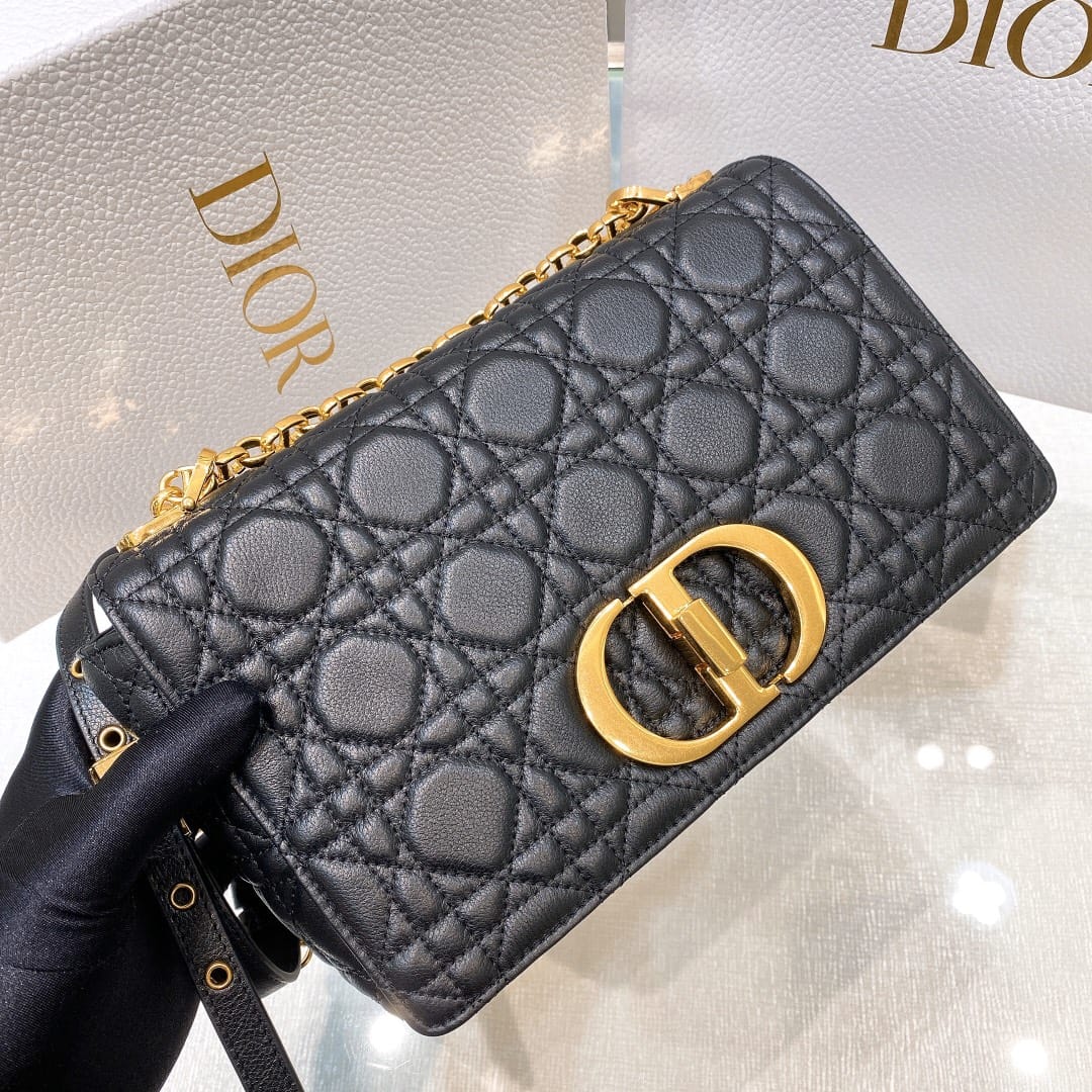 Caro Dior P3987660118.15