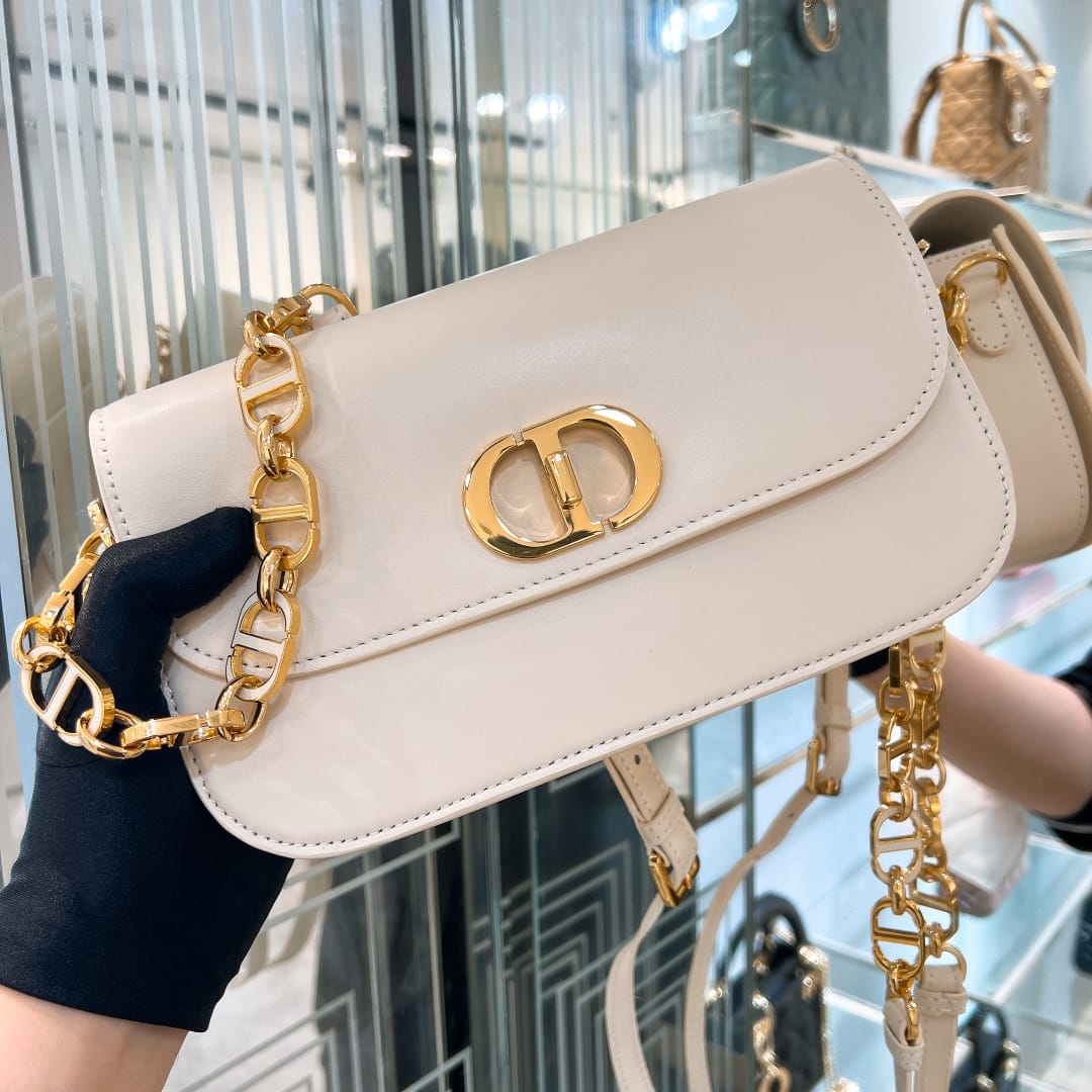 30 Montaigne Dior P39870807000108.7