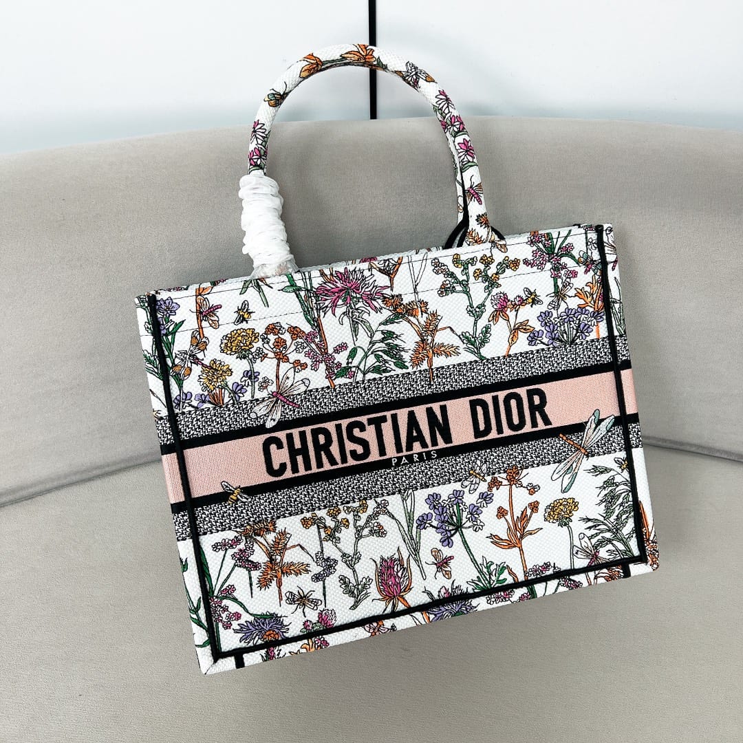 Medium Dior P3737323078.6