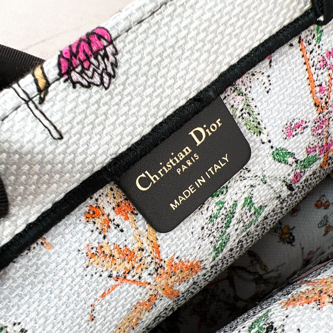 Medium Dior P3737323078.6