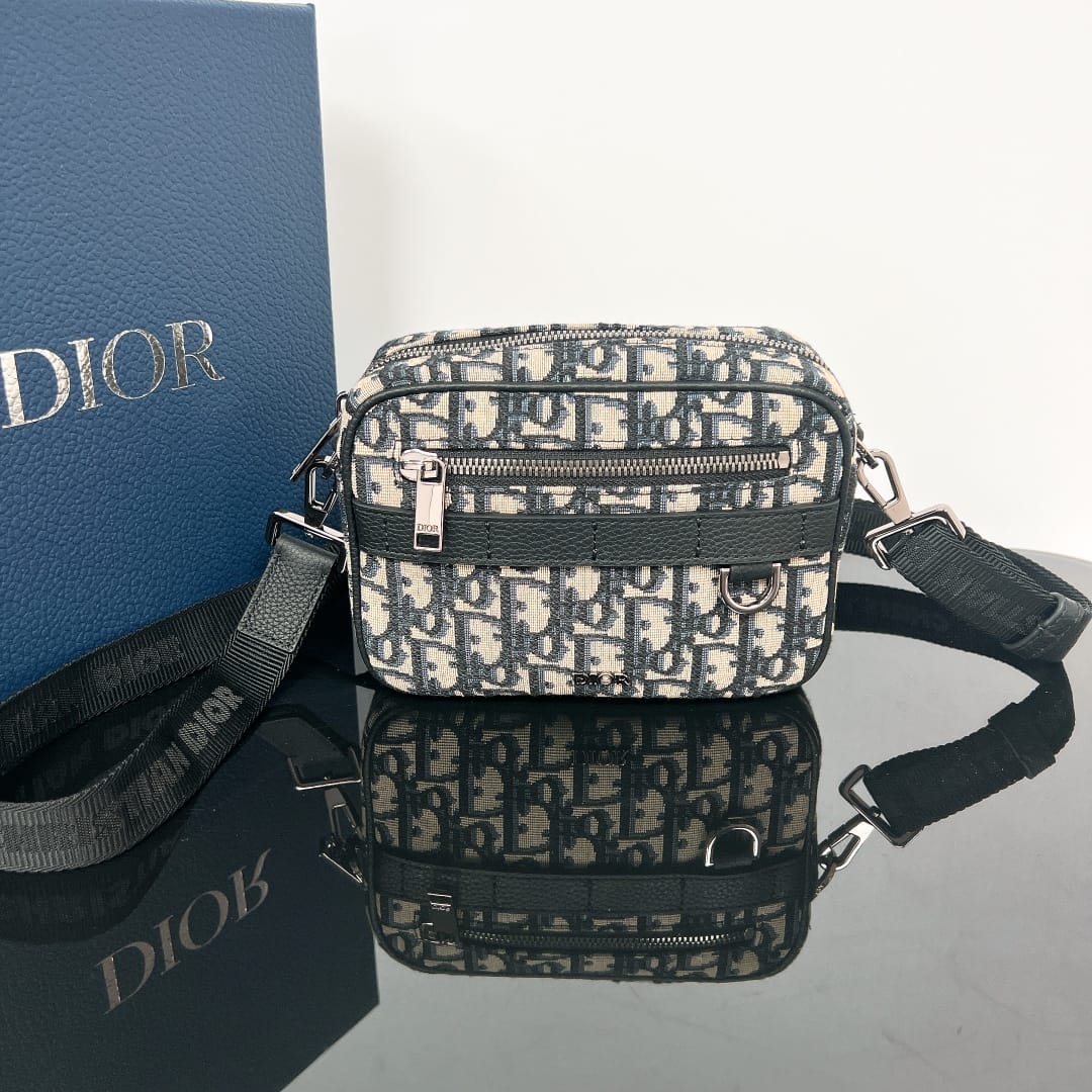 Messenger Dior P636372085.1