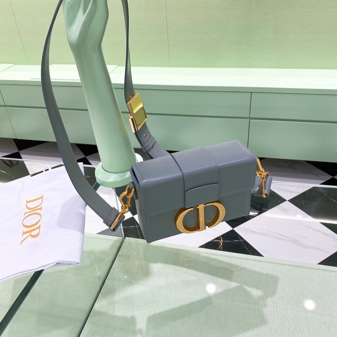30 Montaigne Dior P73680108.2