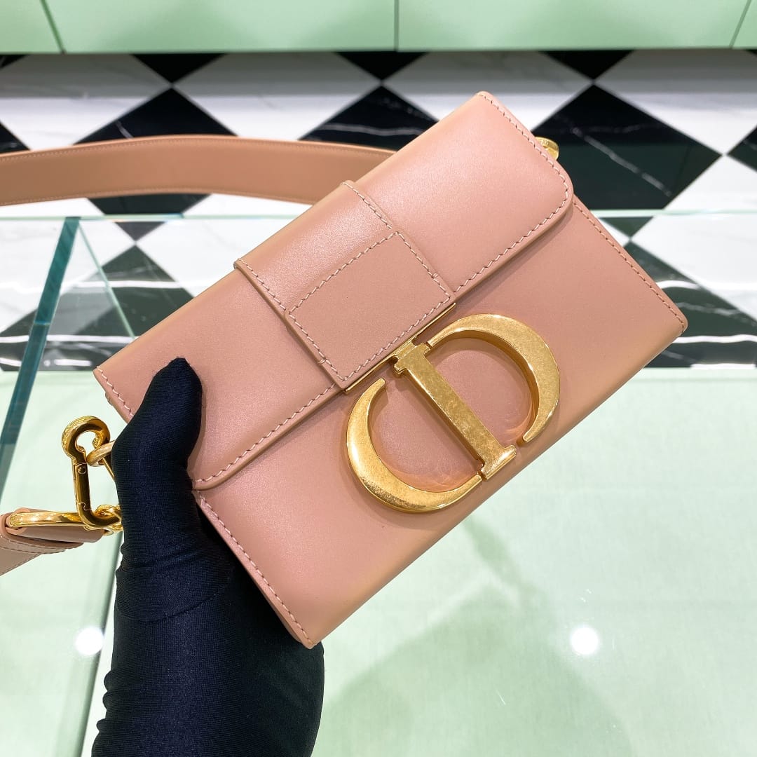 30 Montaigne Dior P73680108.3
