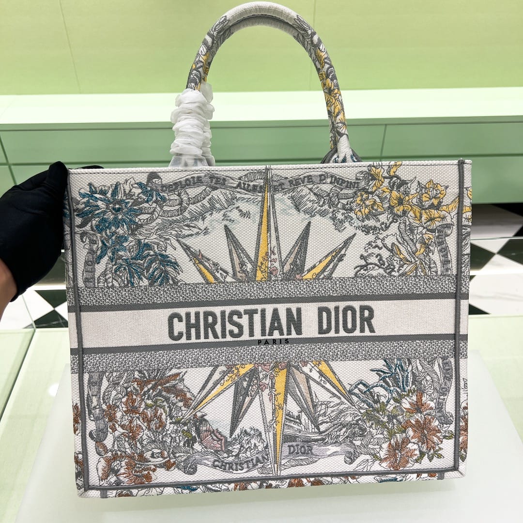 Book Tote Dior P398766080.13