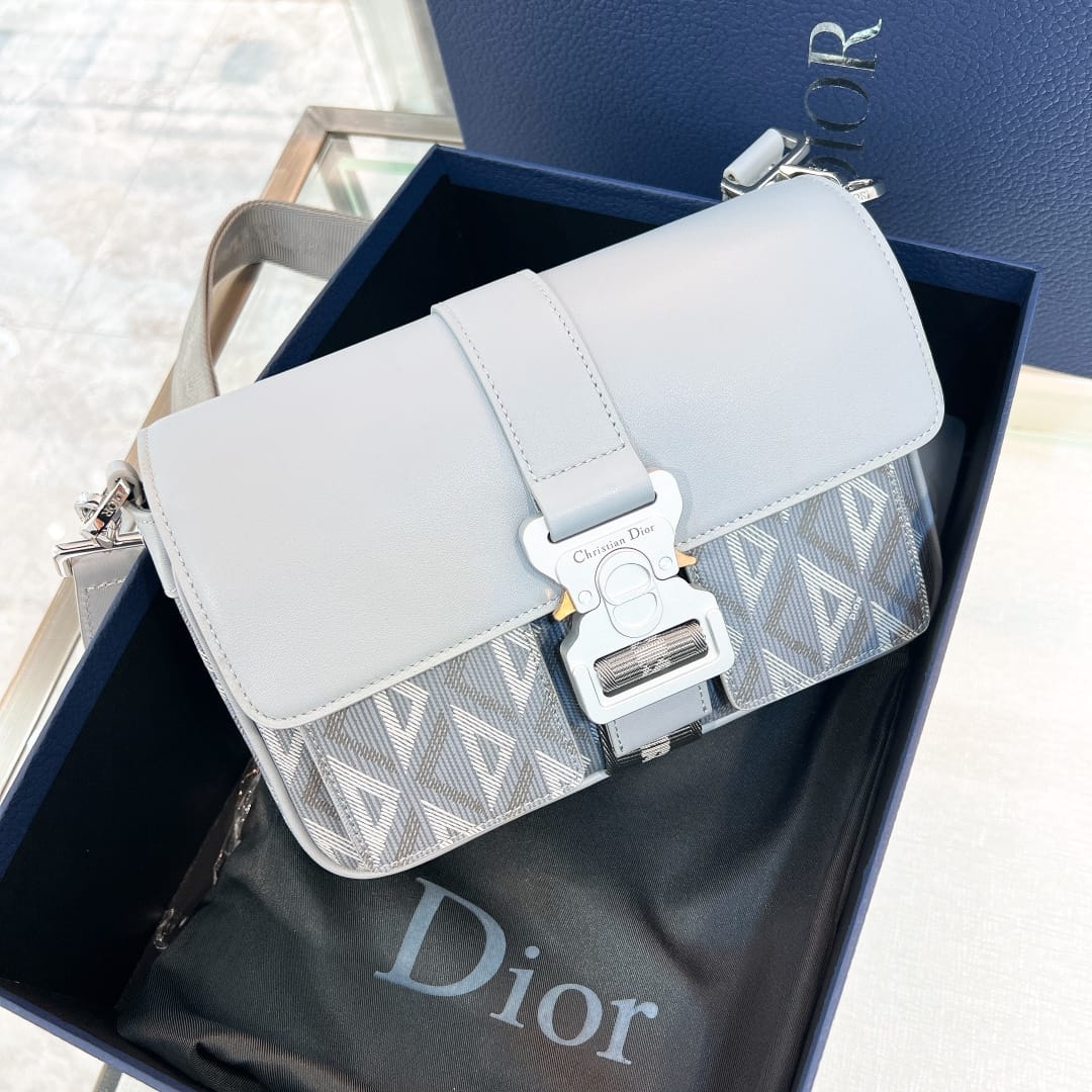 Messenger Dior P637270108.1