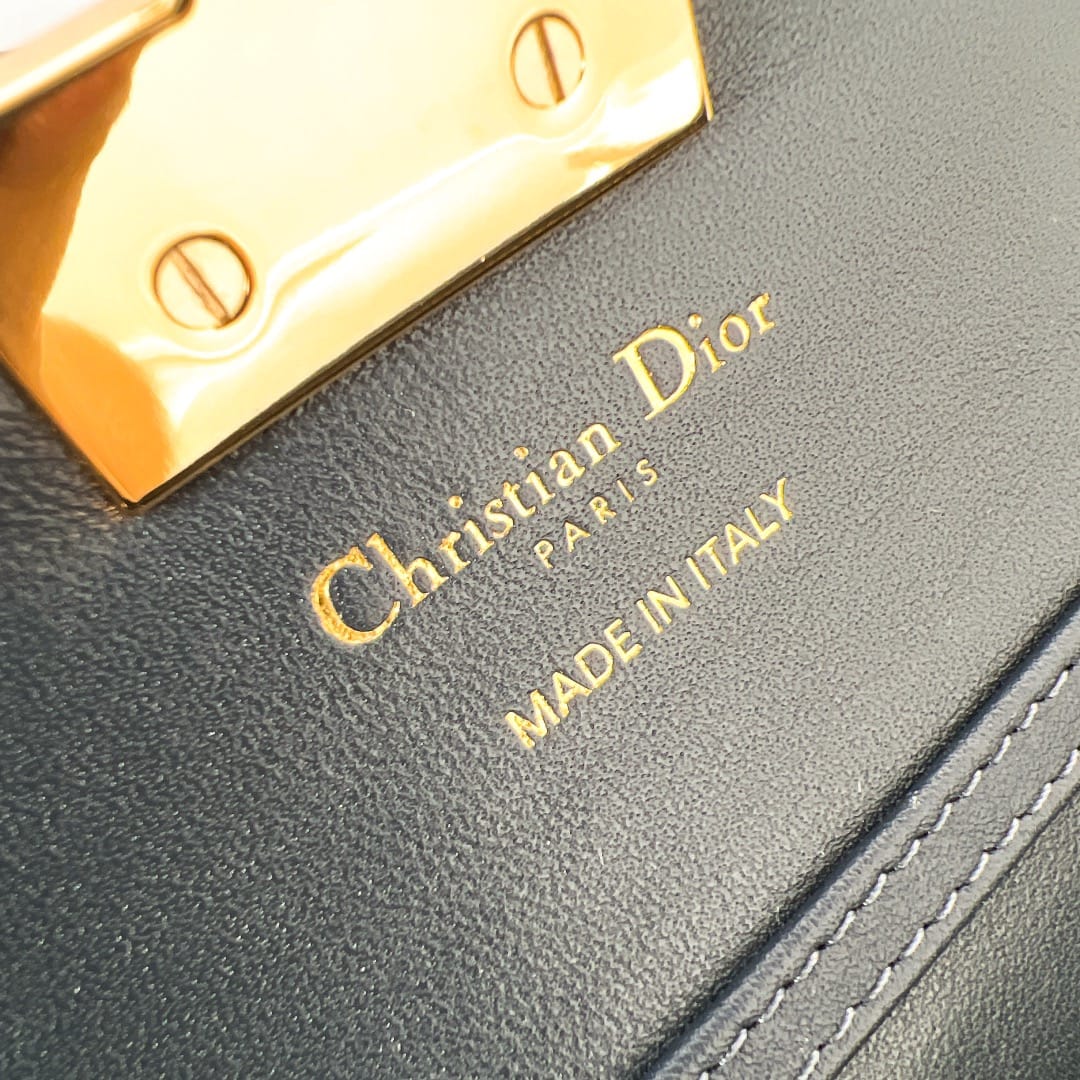 Miss Dior P3987080700090.4