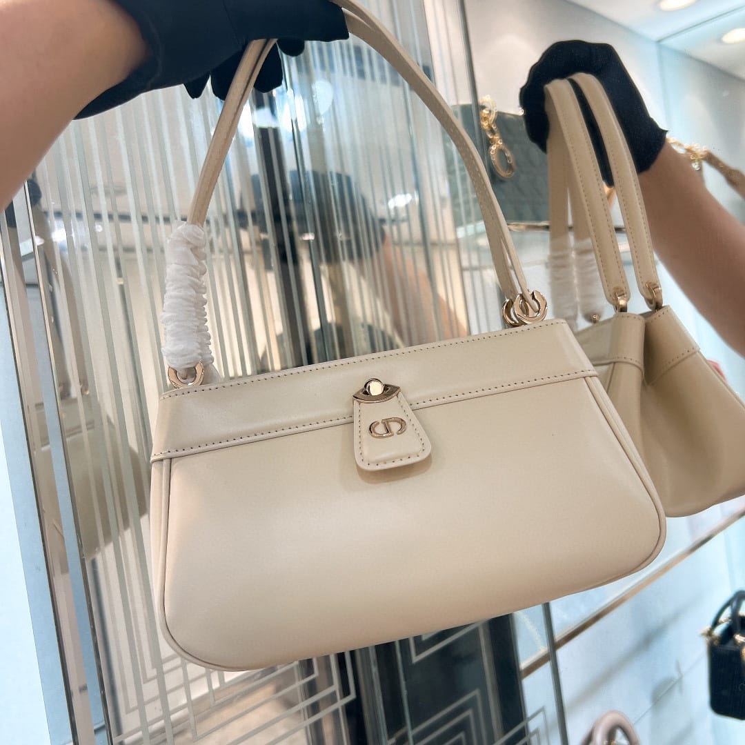 KeyBag Dior P3987660128.7