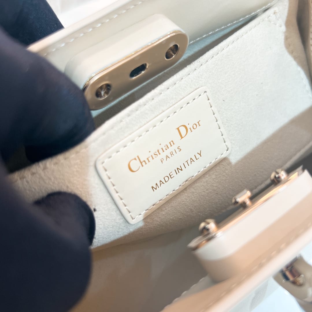KeyBag Dior P3987660128.7