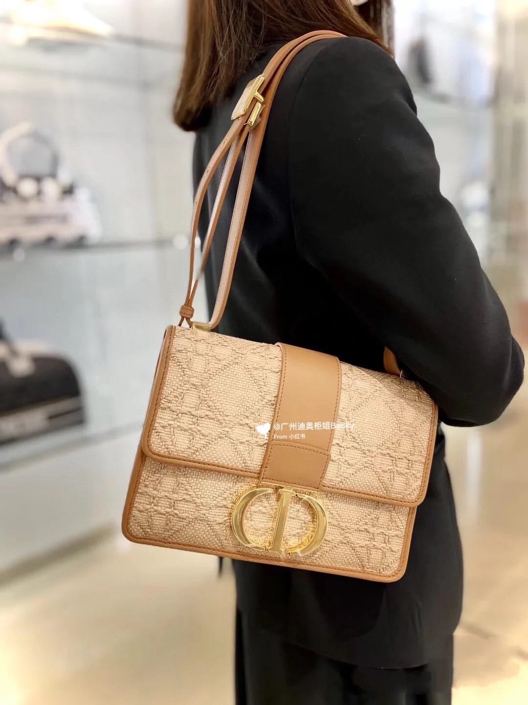 30 Montaigne Dior P398708000098.1