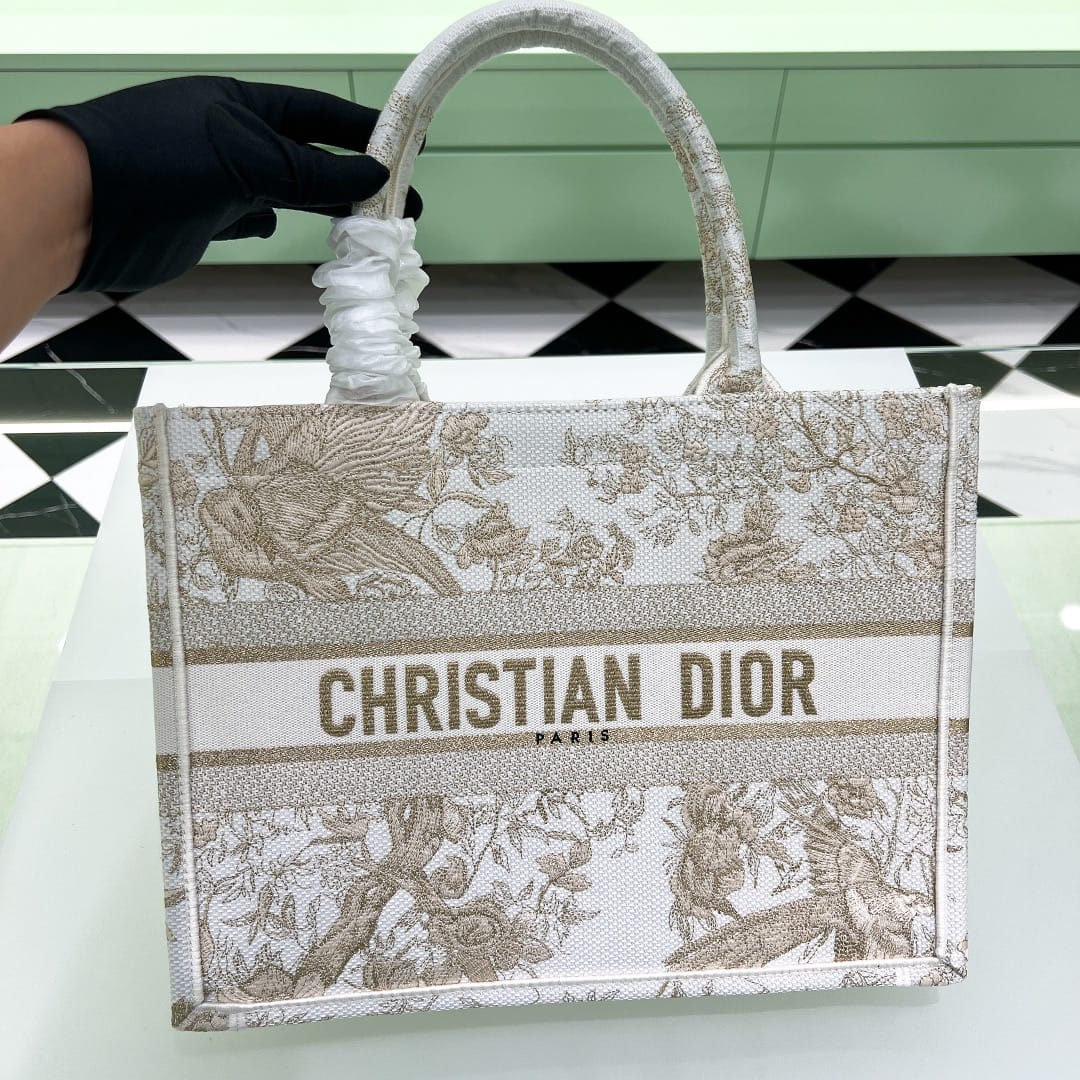 Book Tote Dior P398766078.38
