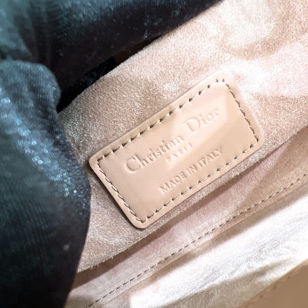 D-Joy Dior P73620128.56