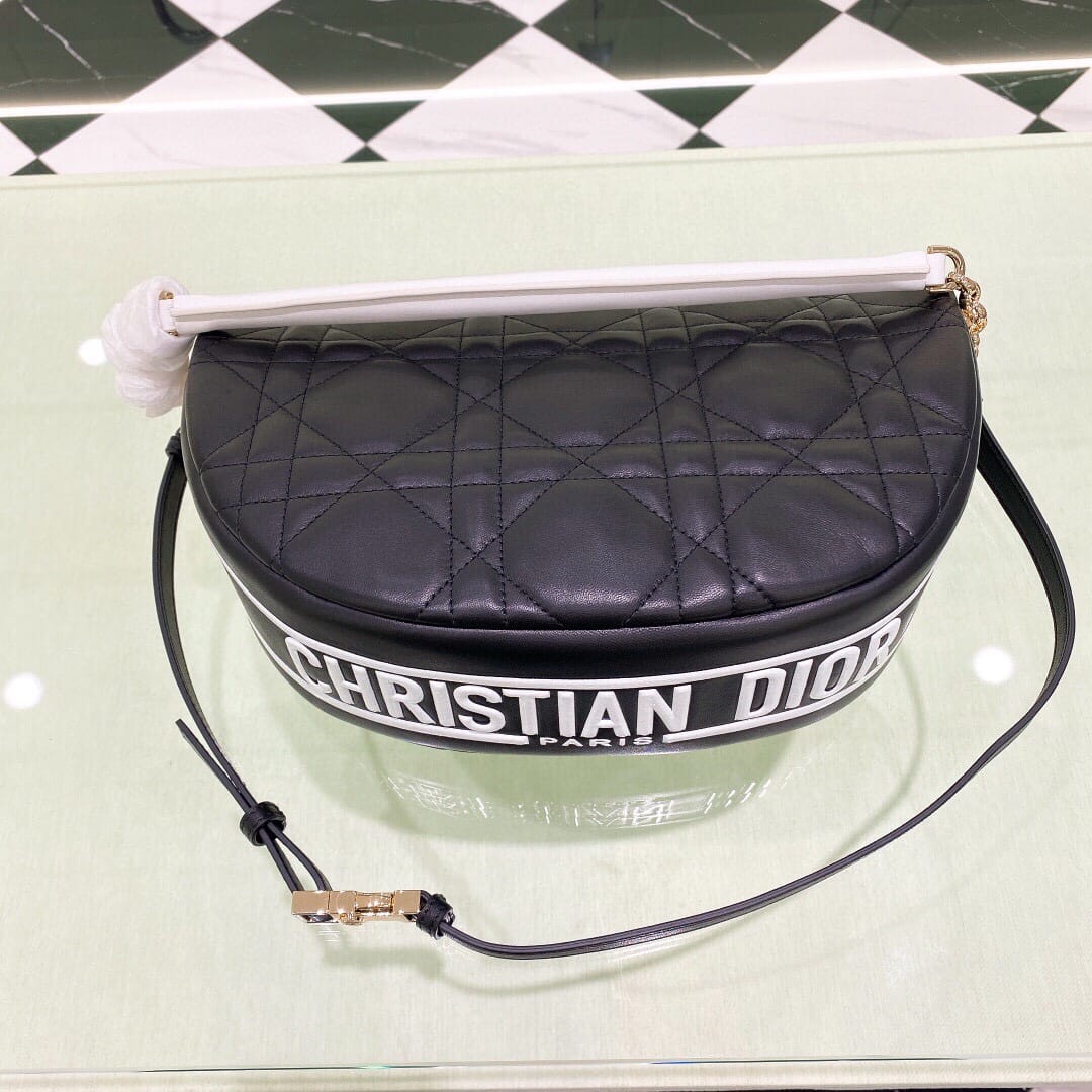 Vibe Dior P398720220108.4