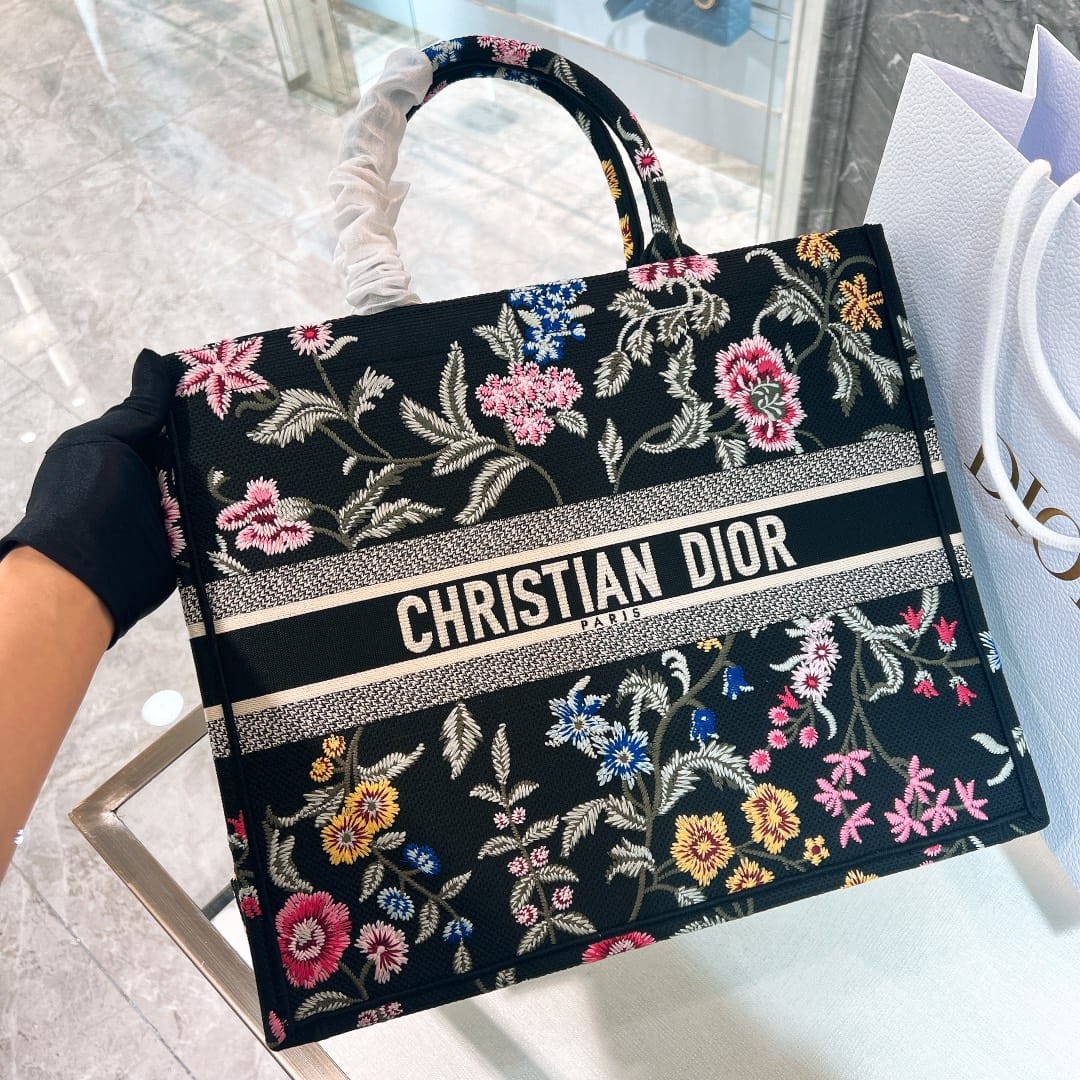 Book Tote Dior P3737323080.16