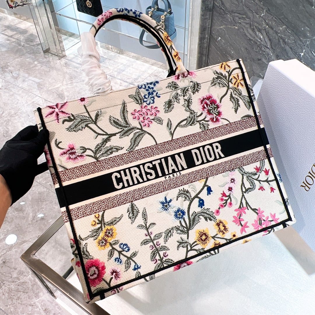 Book Tote Dior P3737323080.17