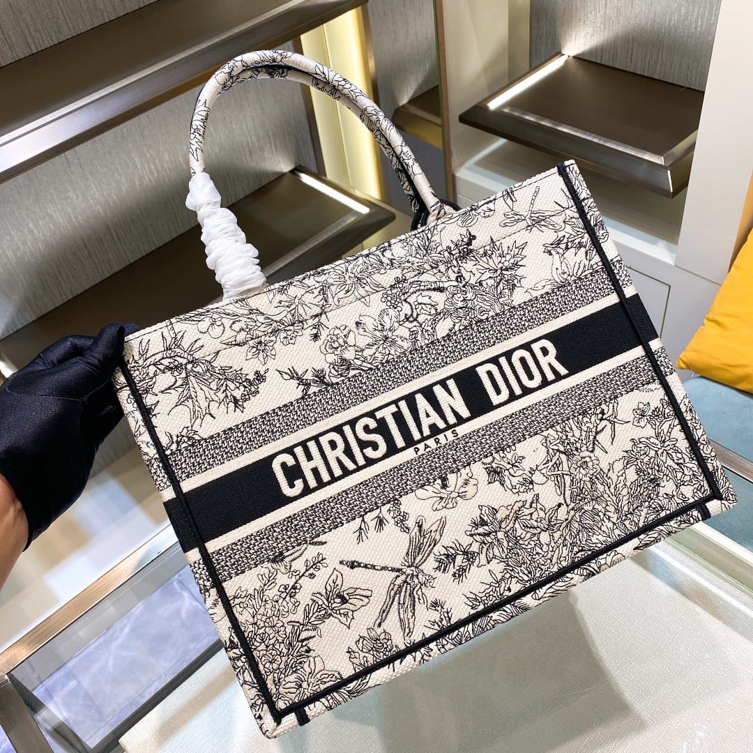 Book Tote Dior P3737323078.34