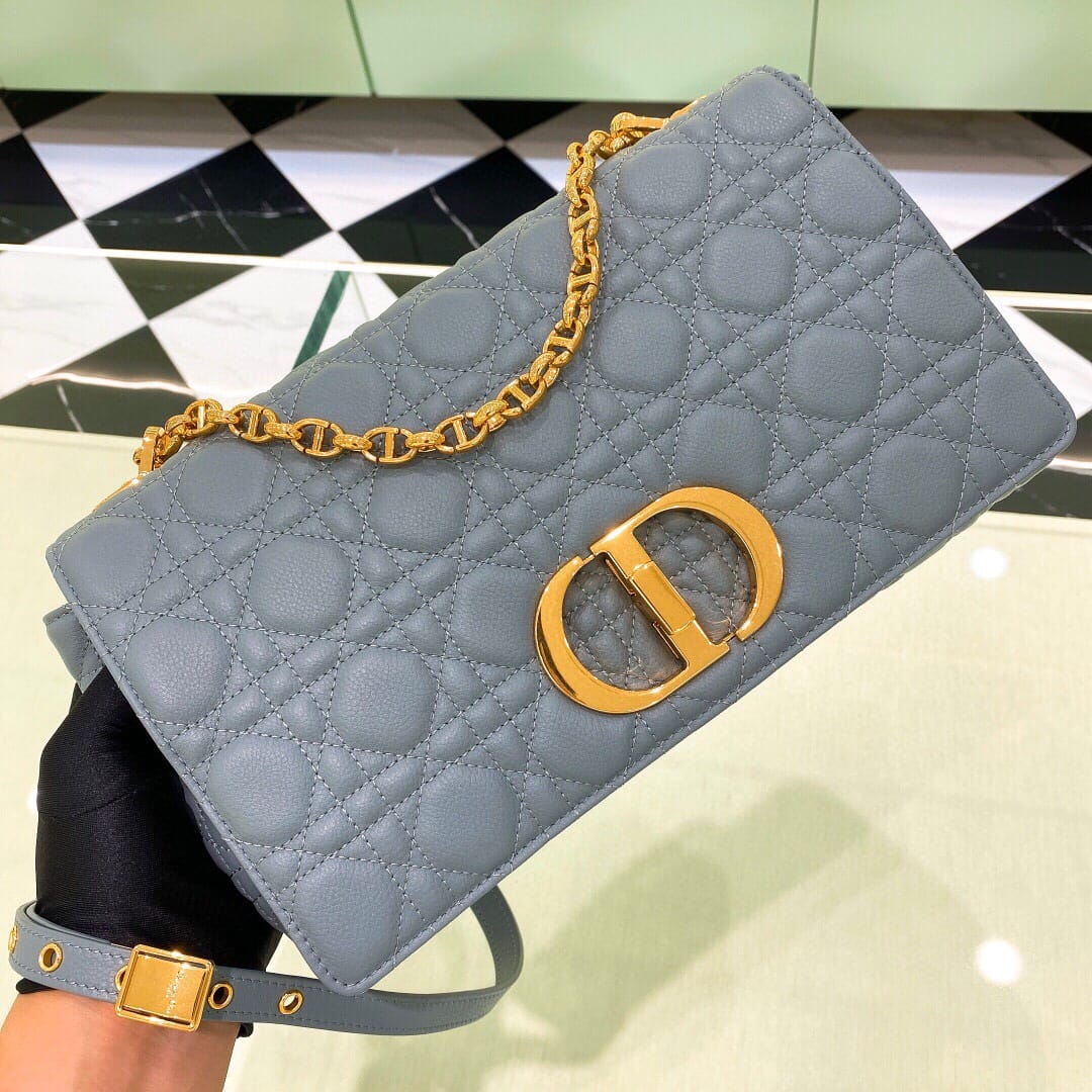Caro Dior P3987660108.36