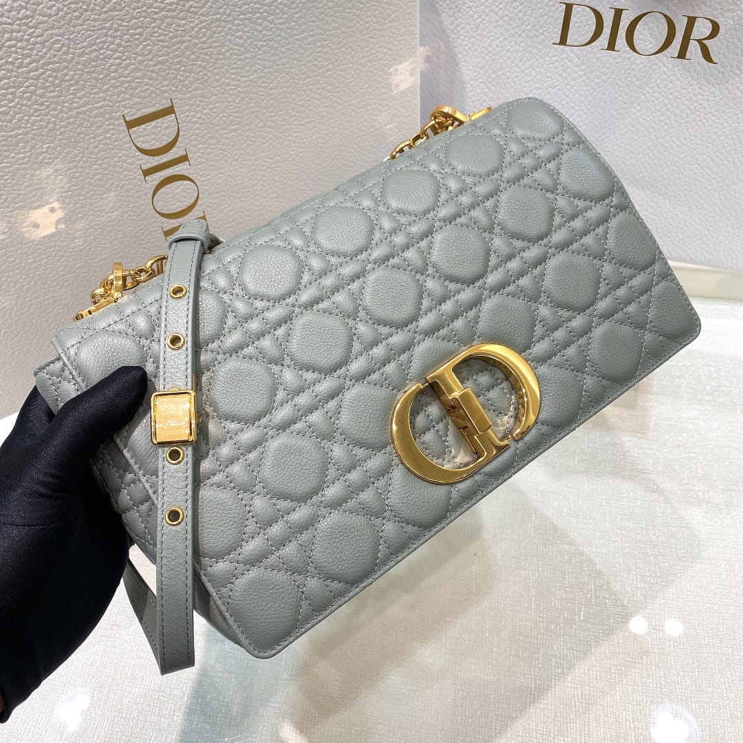 Caro Dior P3987660108.37