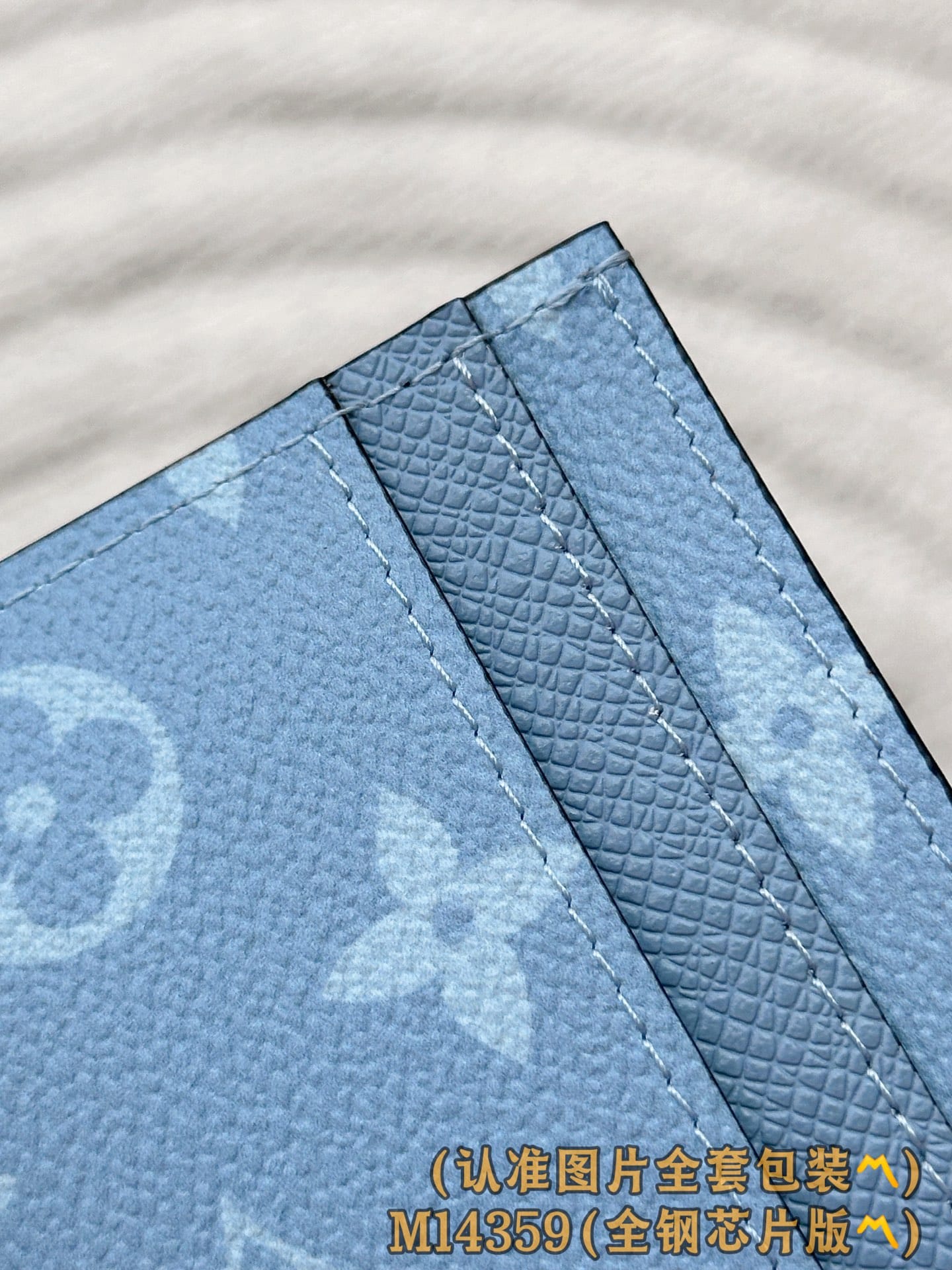 Louis Vuitton M14359 Louis Vuitton M14359