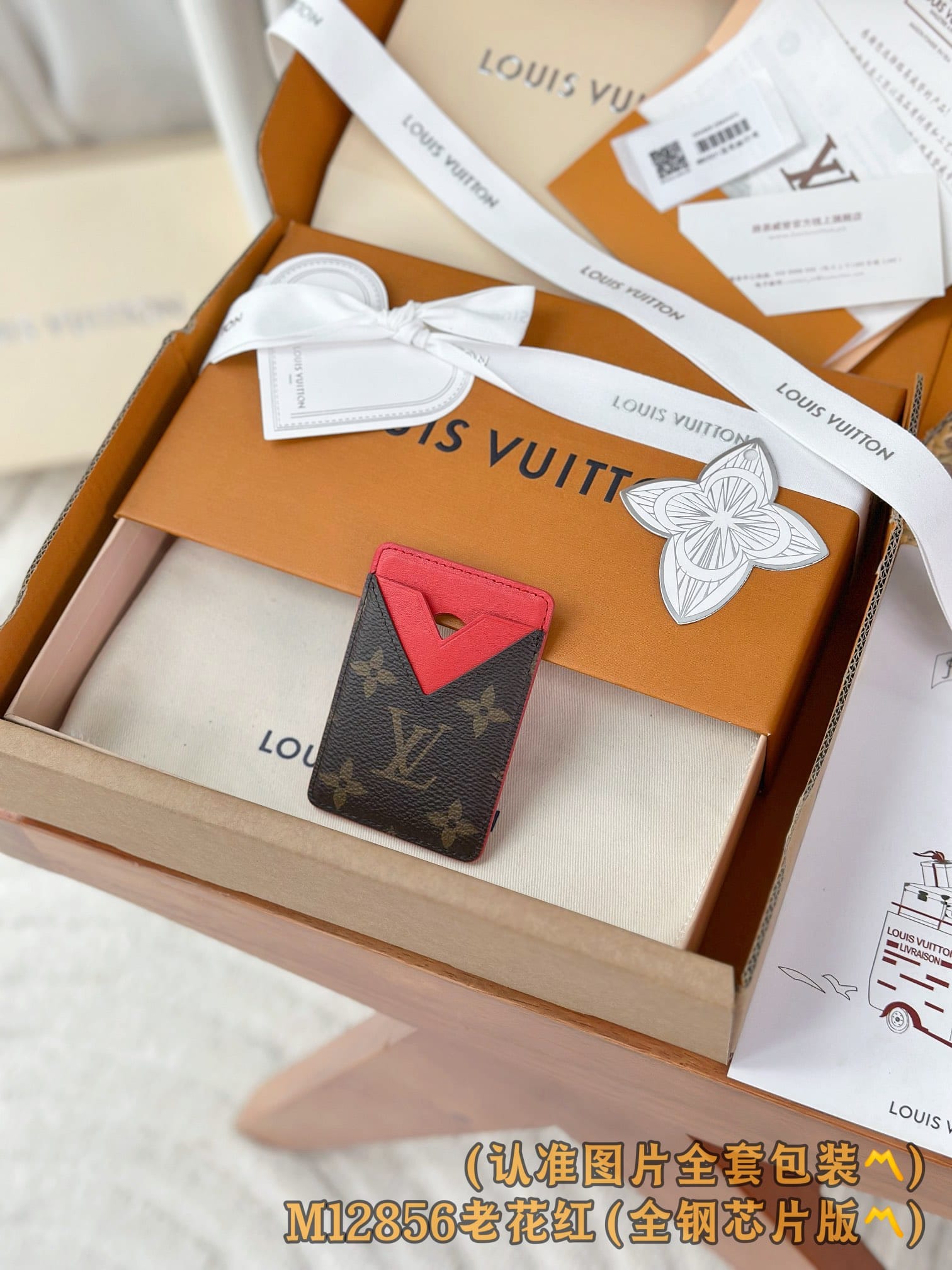 Louis Vuitton M12856 Louis Vuitton M12856