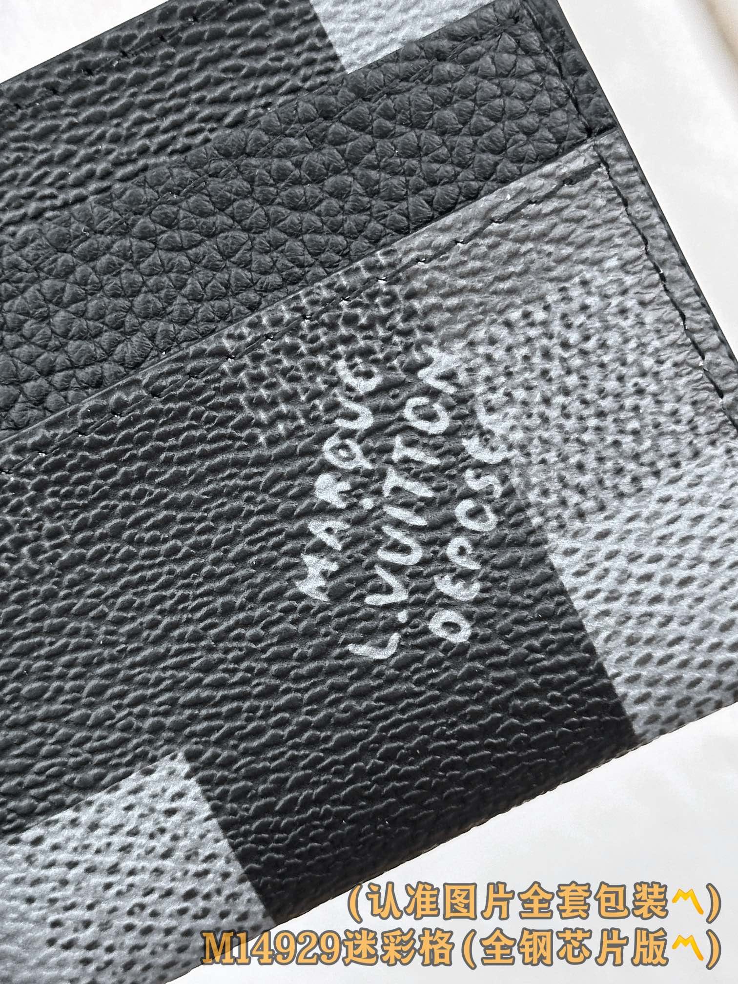 Louis Vuitton M14929 Louis Vuitton M14929