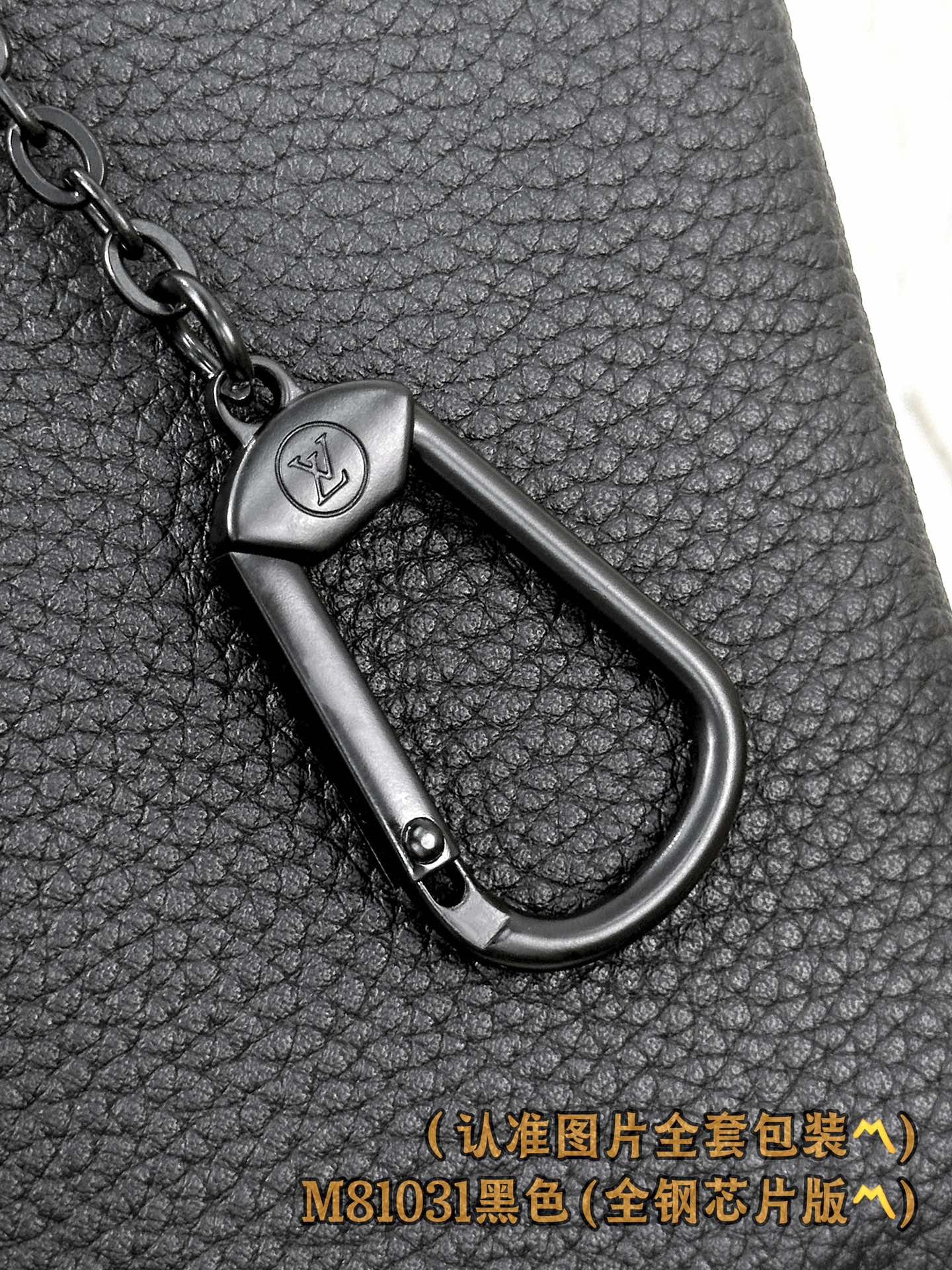 Louis Vuitton M81031 Louis Vuitton M81031