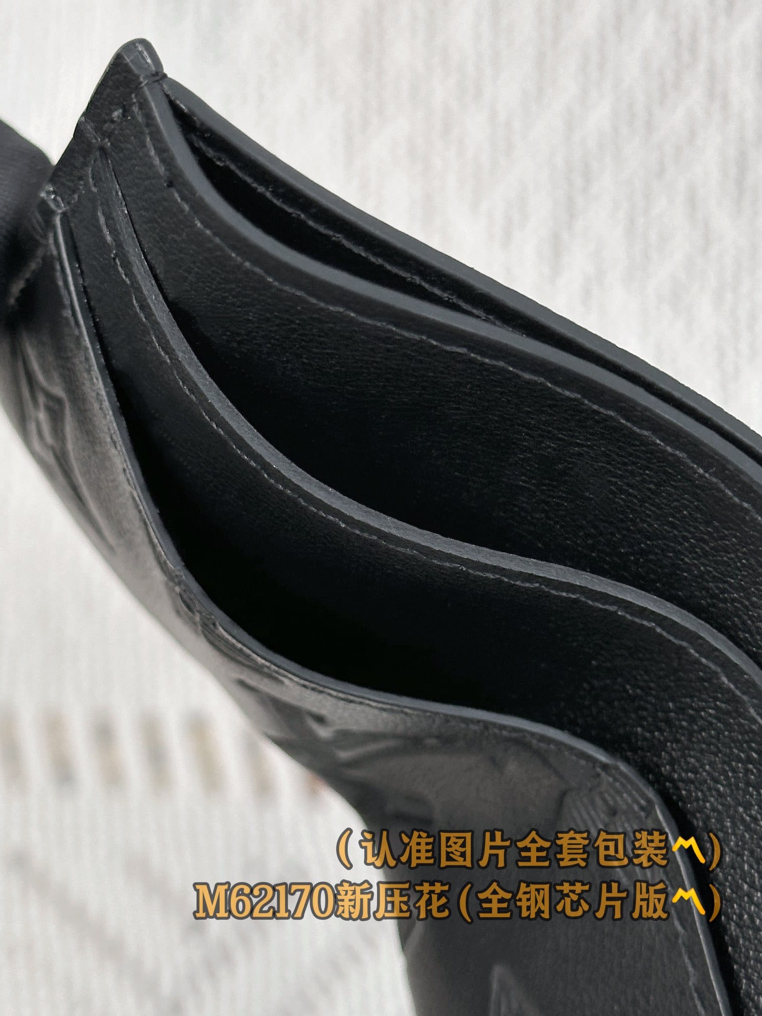 Louis Vuitton M62170 Louis Vuitton M62170