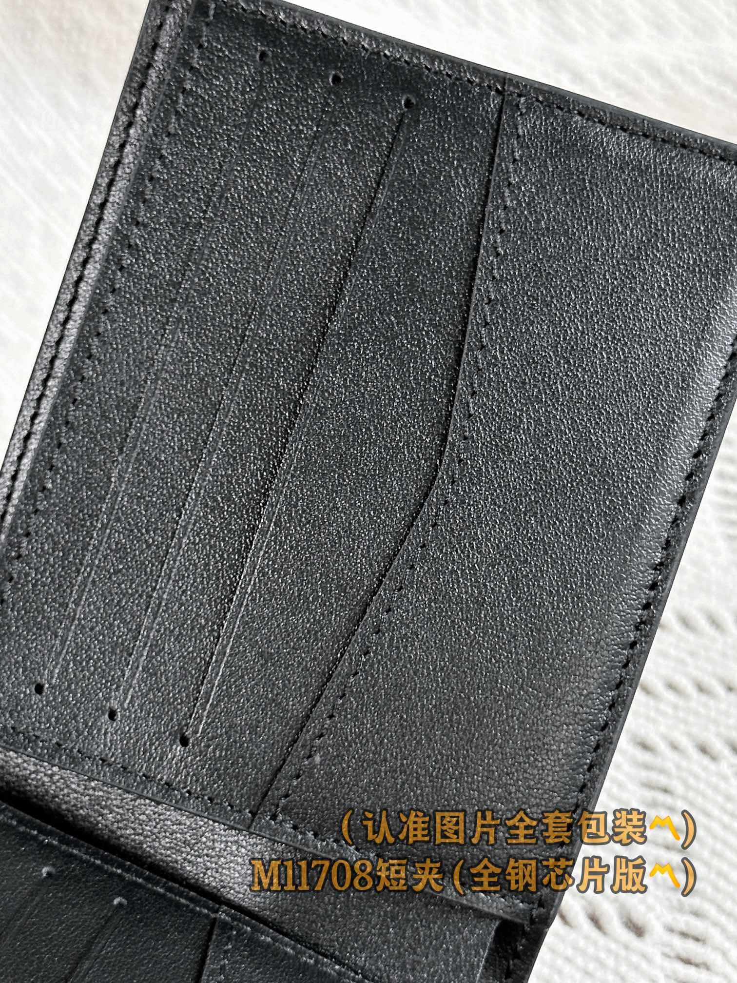 Slender M11708.1 Louis Vuitton M11708.1