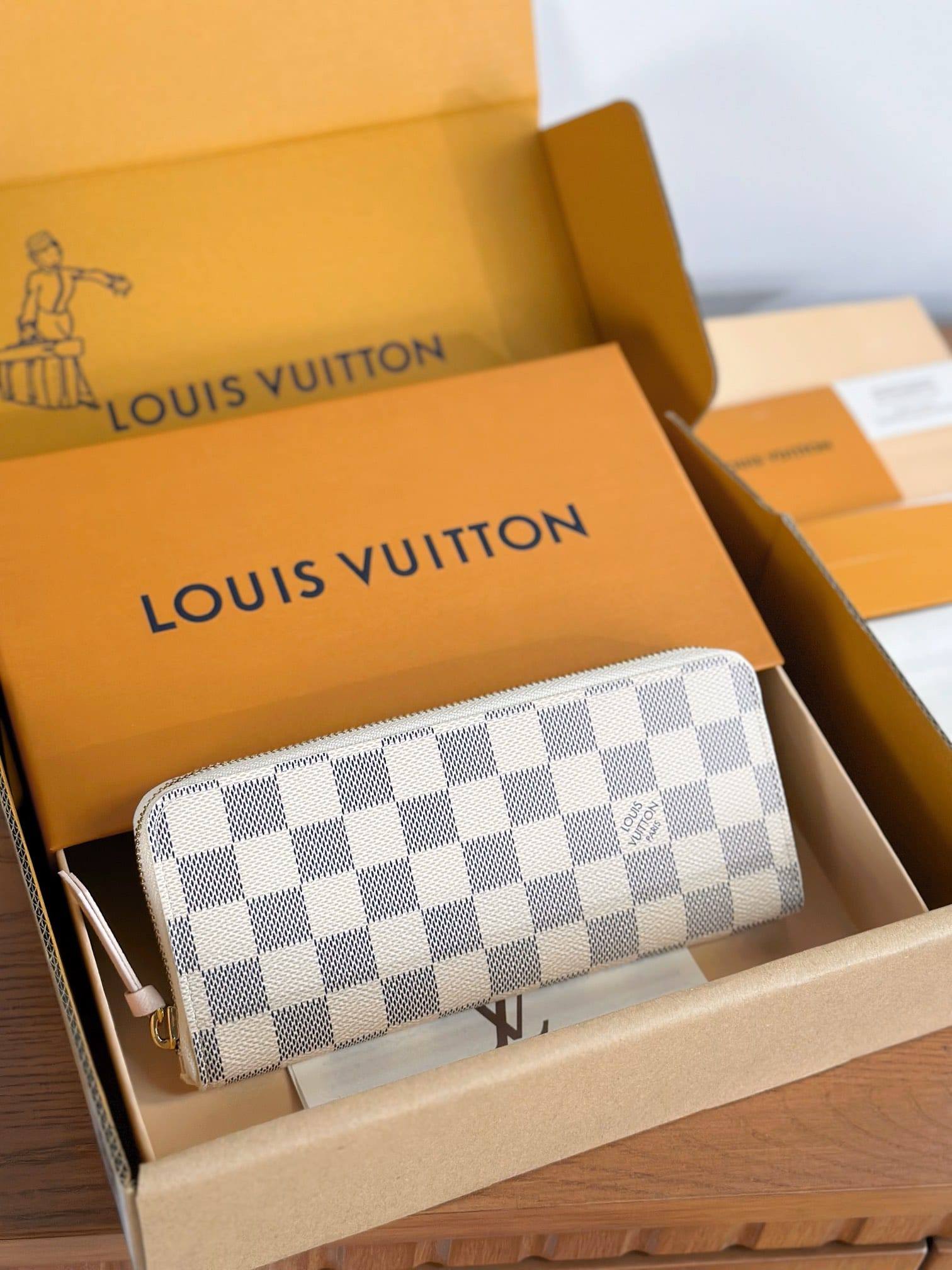 Clemence N61264.1 Louis Vuitton N61264.1