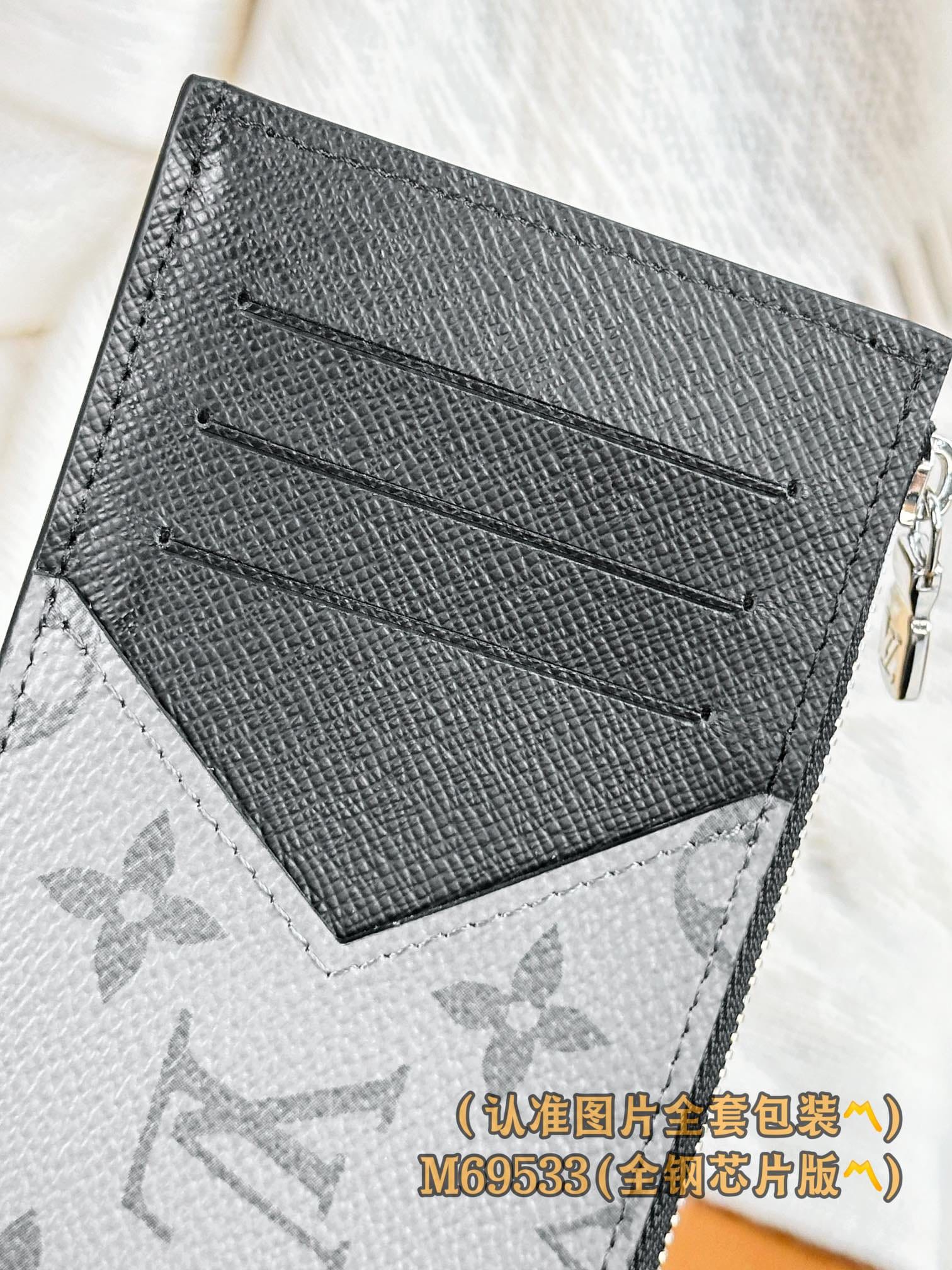 Card Holder M69533.1 Louis Vuitton M69533.1