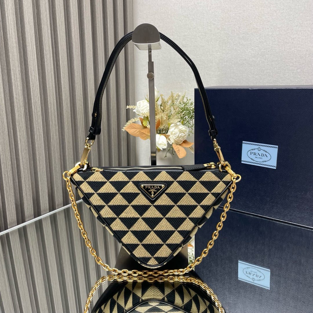 Mario Prada 1BC176.1