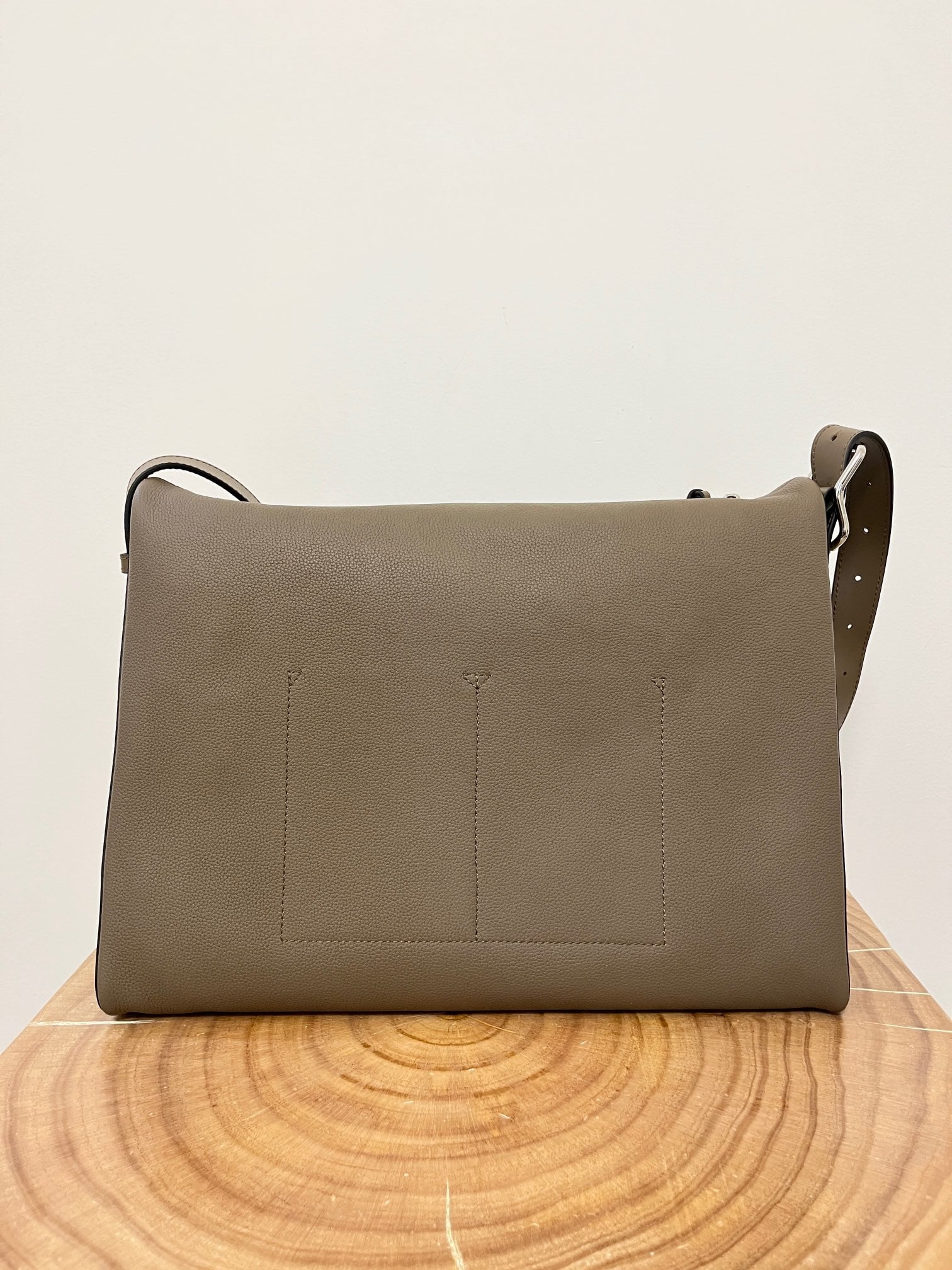 Berlingo Khaki Loewe 9056