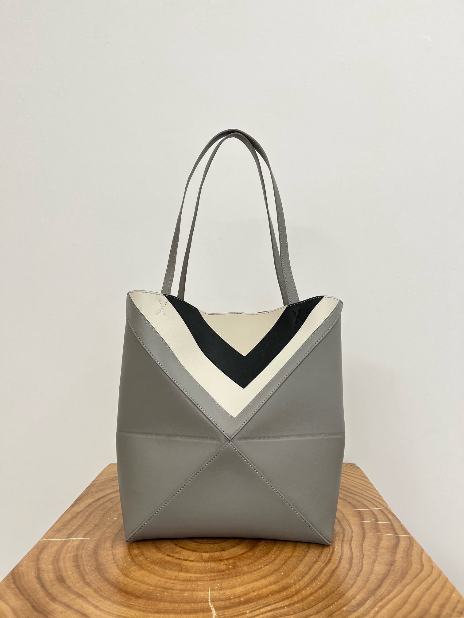 Puzzle Fold Tote Gray Loewe 9103.200000000001