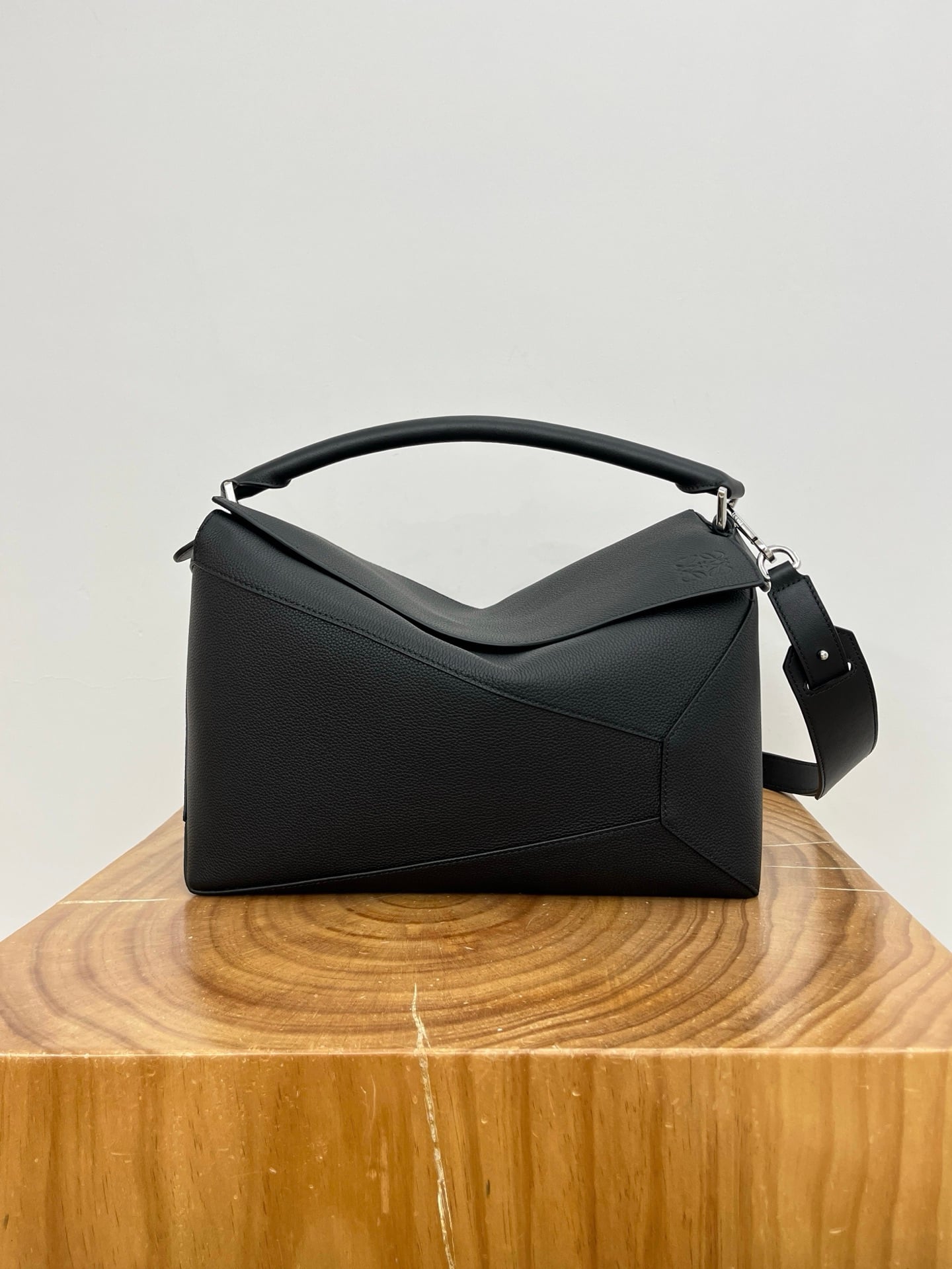 Puzzle 33 cm Black Loewe 9061.1