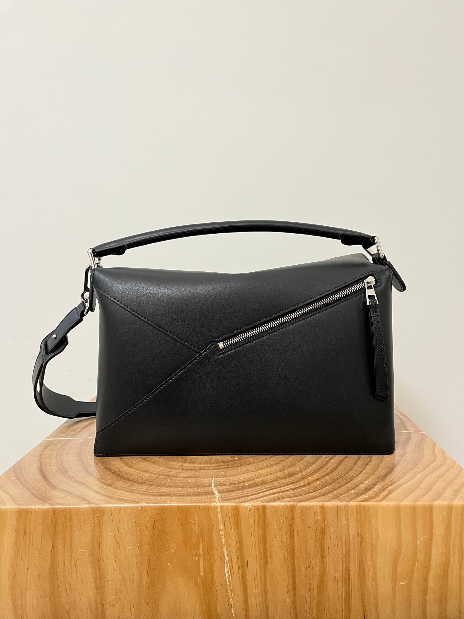 Puzzle 33 cm Black 33 cm Loewe 9061.6