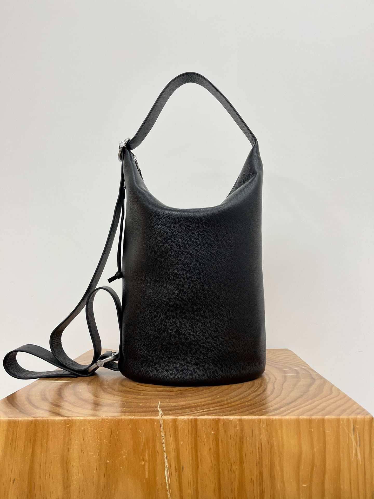 Loop Black 39 cm Loewe 9158