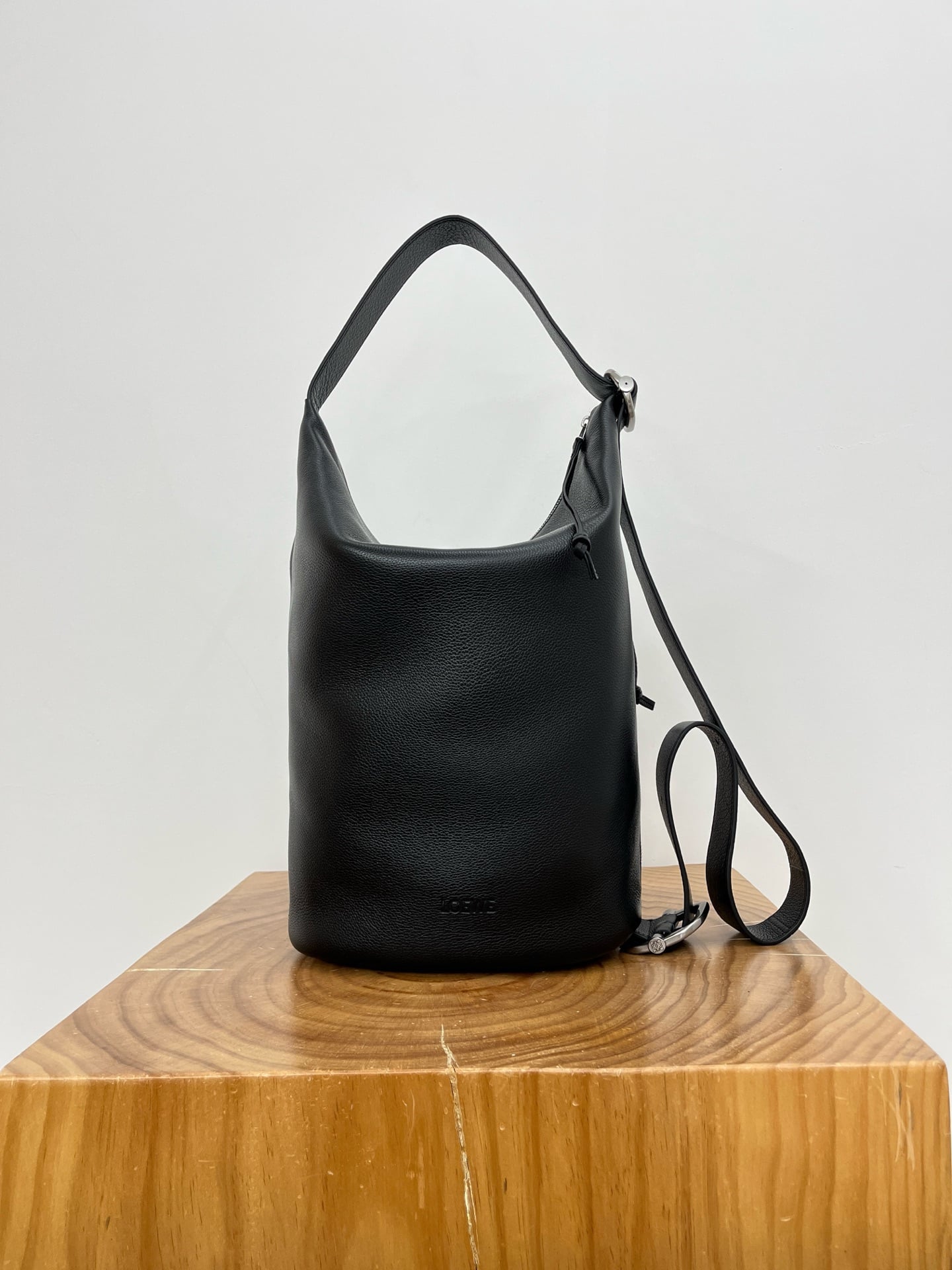 Loop Black 39 cm Loewe 9158