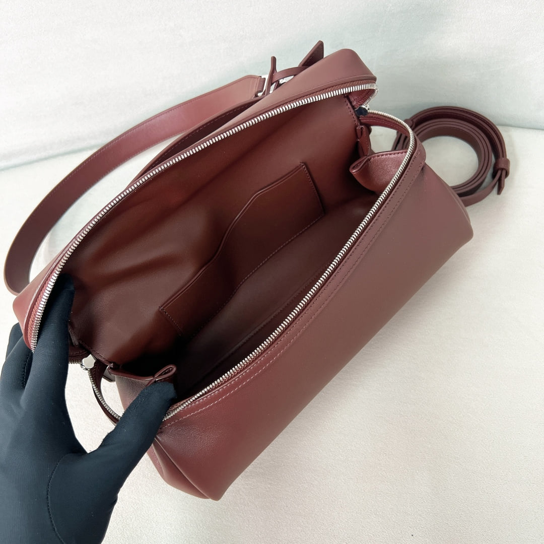 Extra Softy Bag L29 - винно-бордовый - зернистая телячья кожа Loro Piana Extra Softy Bag L29