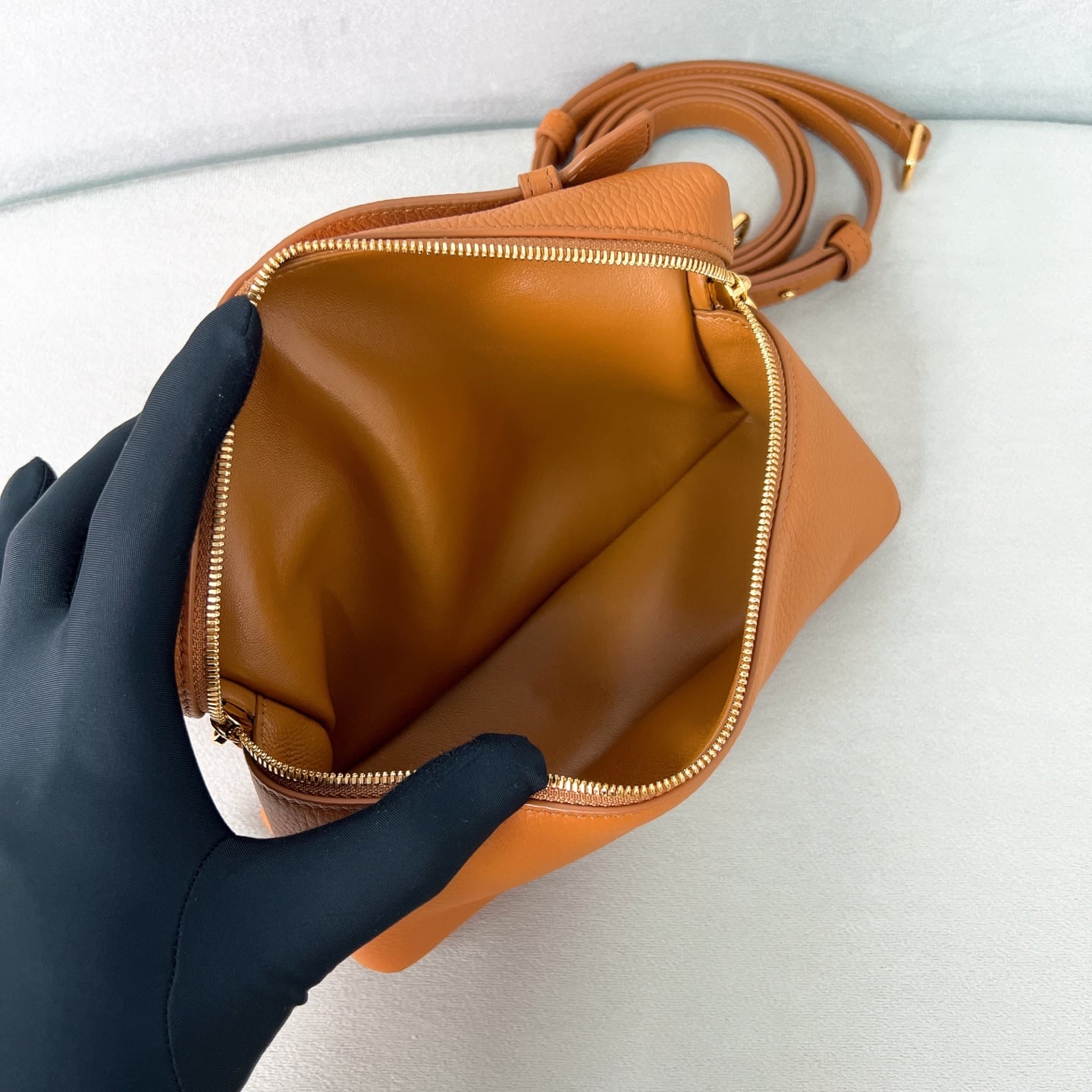 Extra Pocket L19 - коричневый, золотистая фурнитура - зернистая телячья кожа Loro Piana Extra Pocket L19