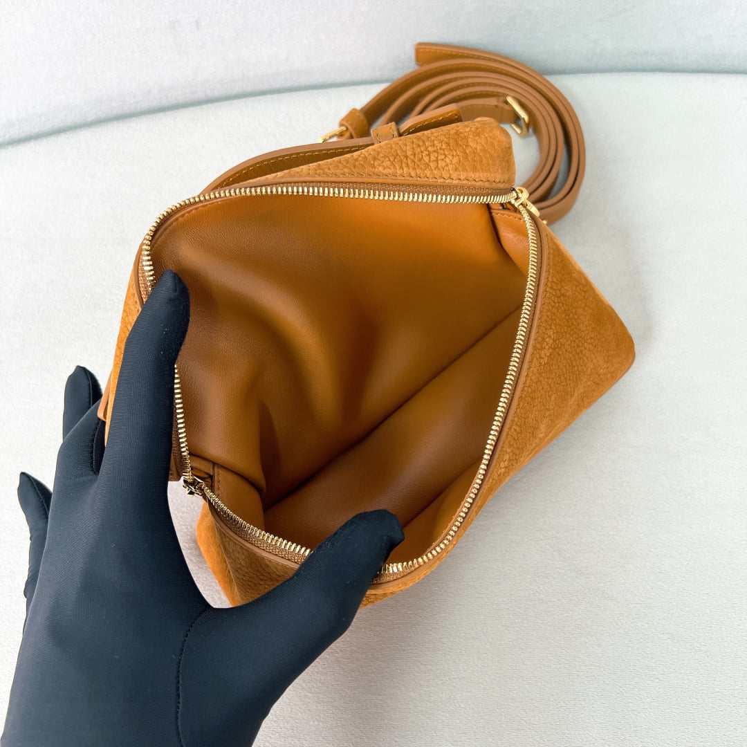 Extra Pocket L19 - замша - 8B0FF5 Loro Piana Extra Pocket L19