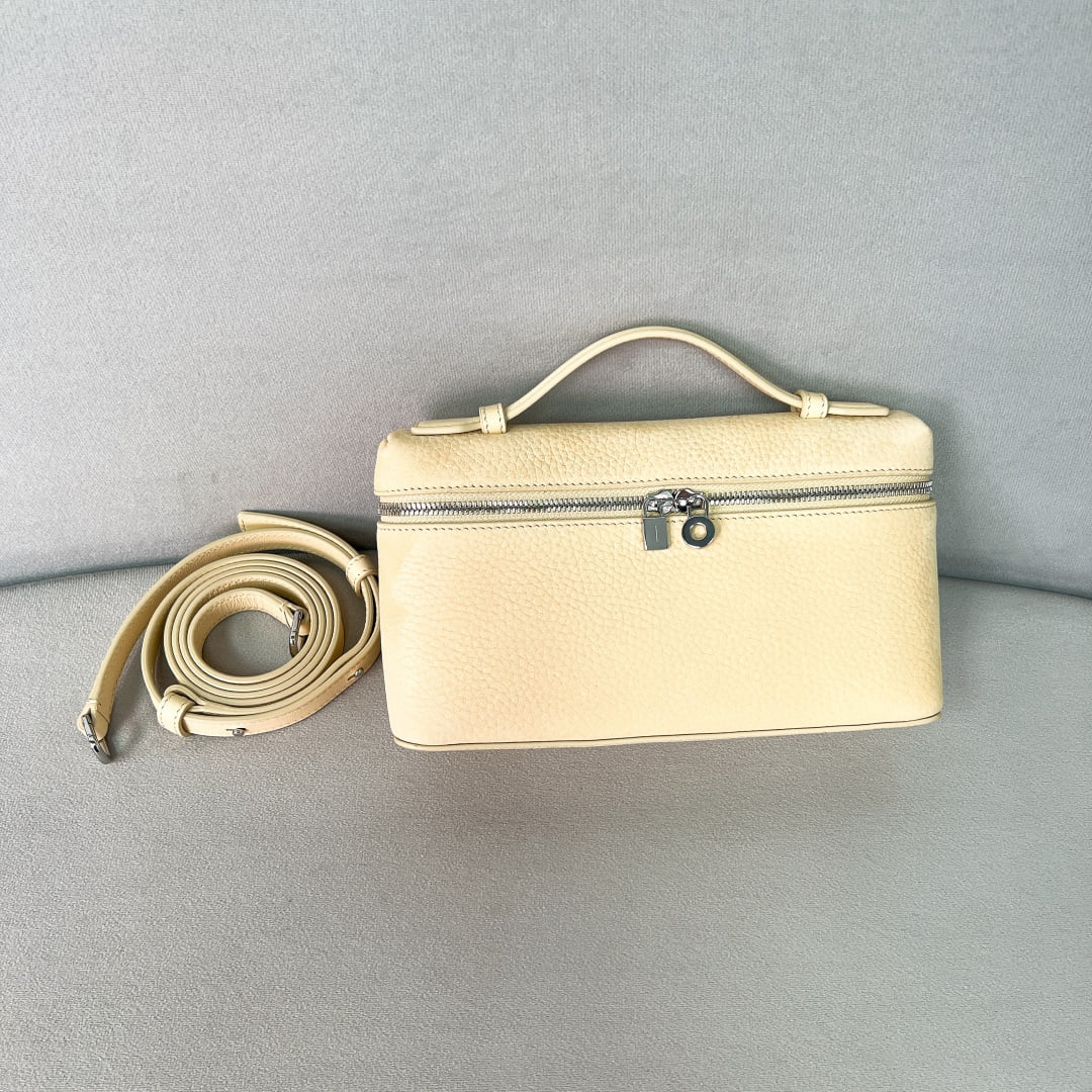 Extra Pocket L19 - желтый, серебристая фурнитура - замша - 991FF7 Loro Piana Extra Pocket L19